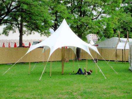 Bamboo tents - Pavillon, backstage