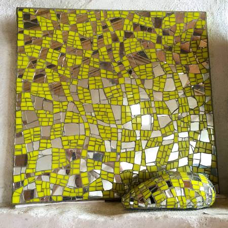 Mosaic - The yellow mirror stone